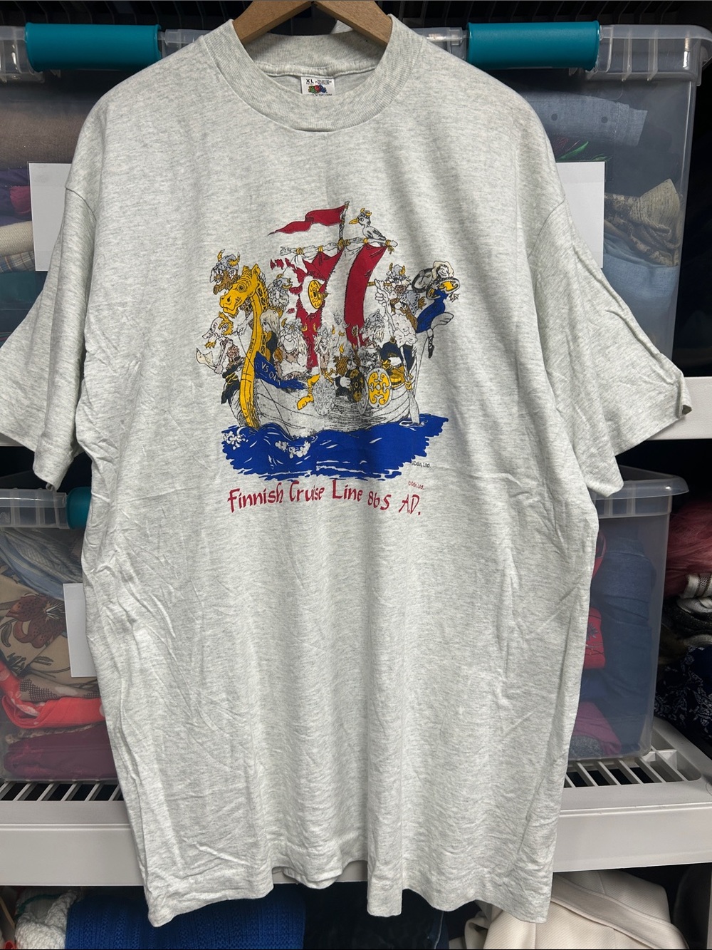 Vintage Men’s Finnish Cruise Line Graphic T-Shirt - Light Gray